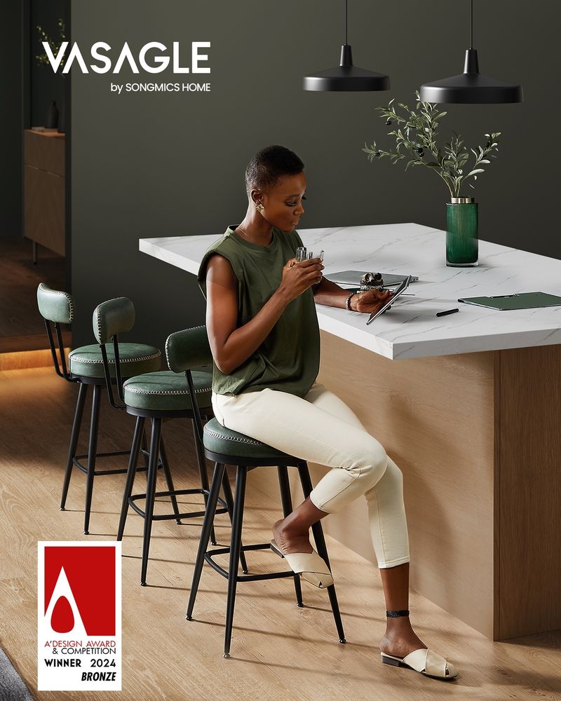 Bar Stools Set of 2 – Swivel Seats – Padded Faux Leather