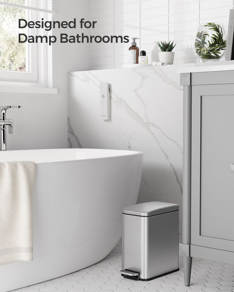 Small Trash Bin With Lid – Step Pedal – Slim Bathroom Design