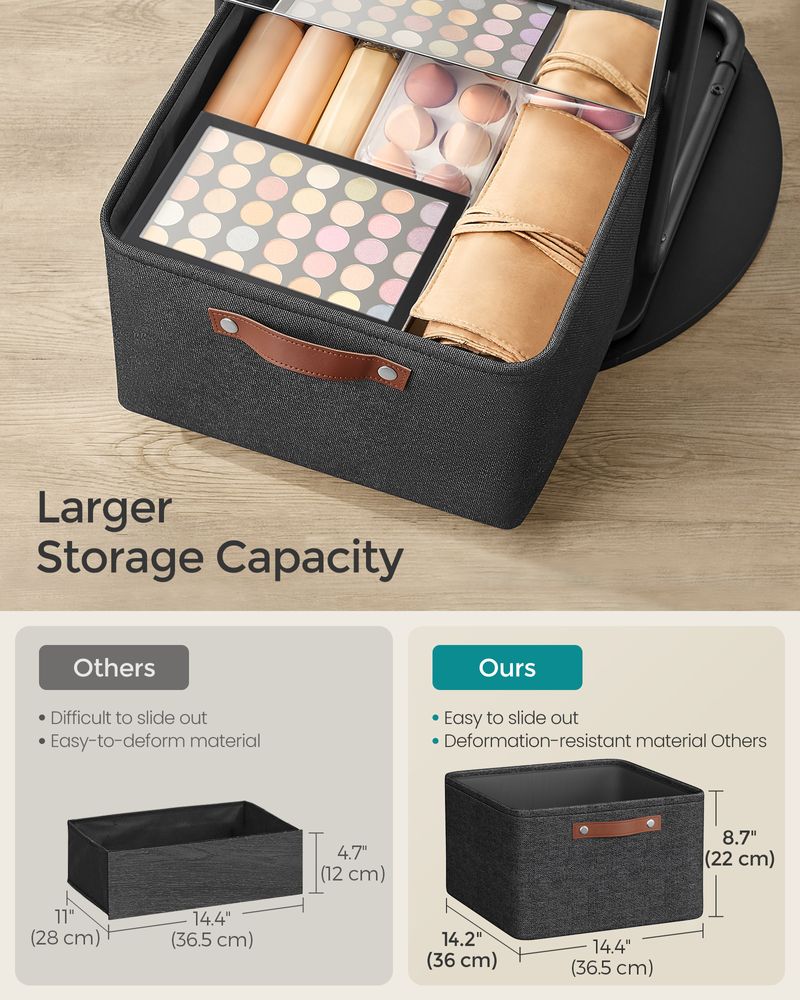 Jewelry Cabinet - 360 Degree Swivel - Mirrored With Lights