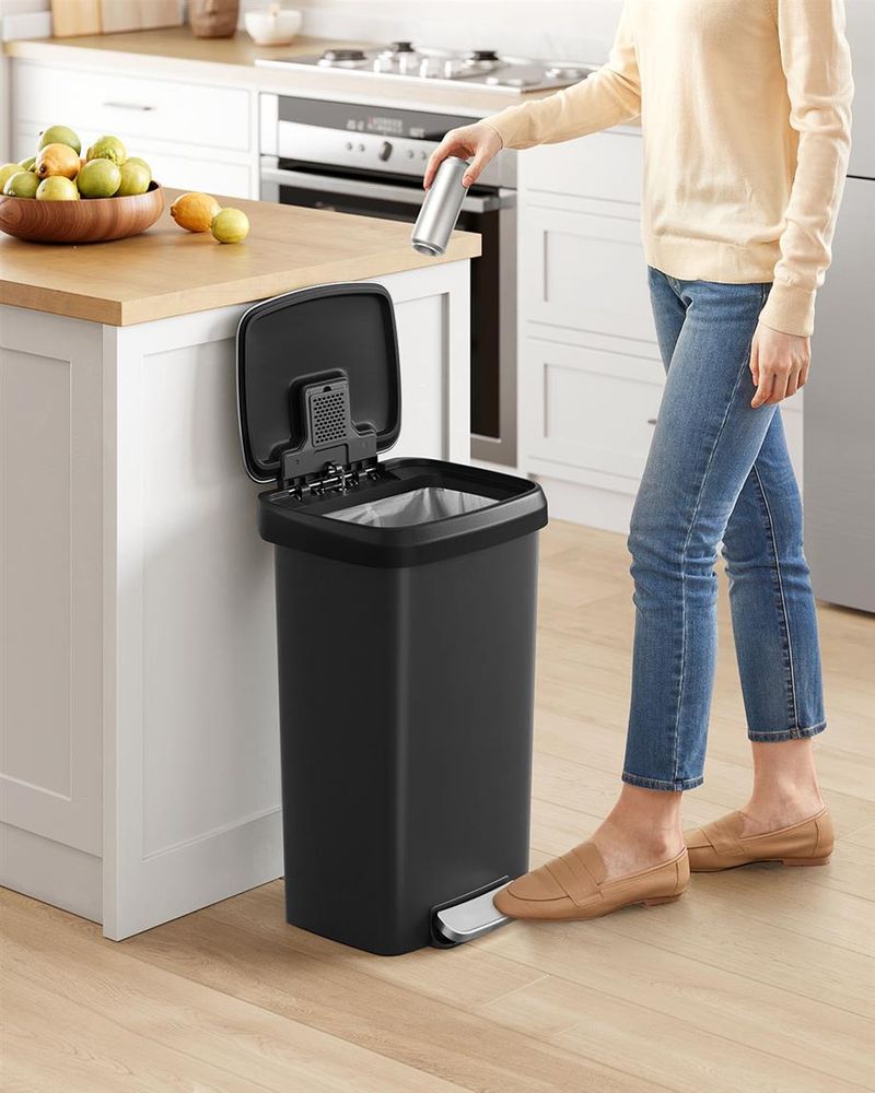 12 Gallon Kitchen Trash Can With Lid Soft Close Step Pedal Wheels