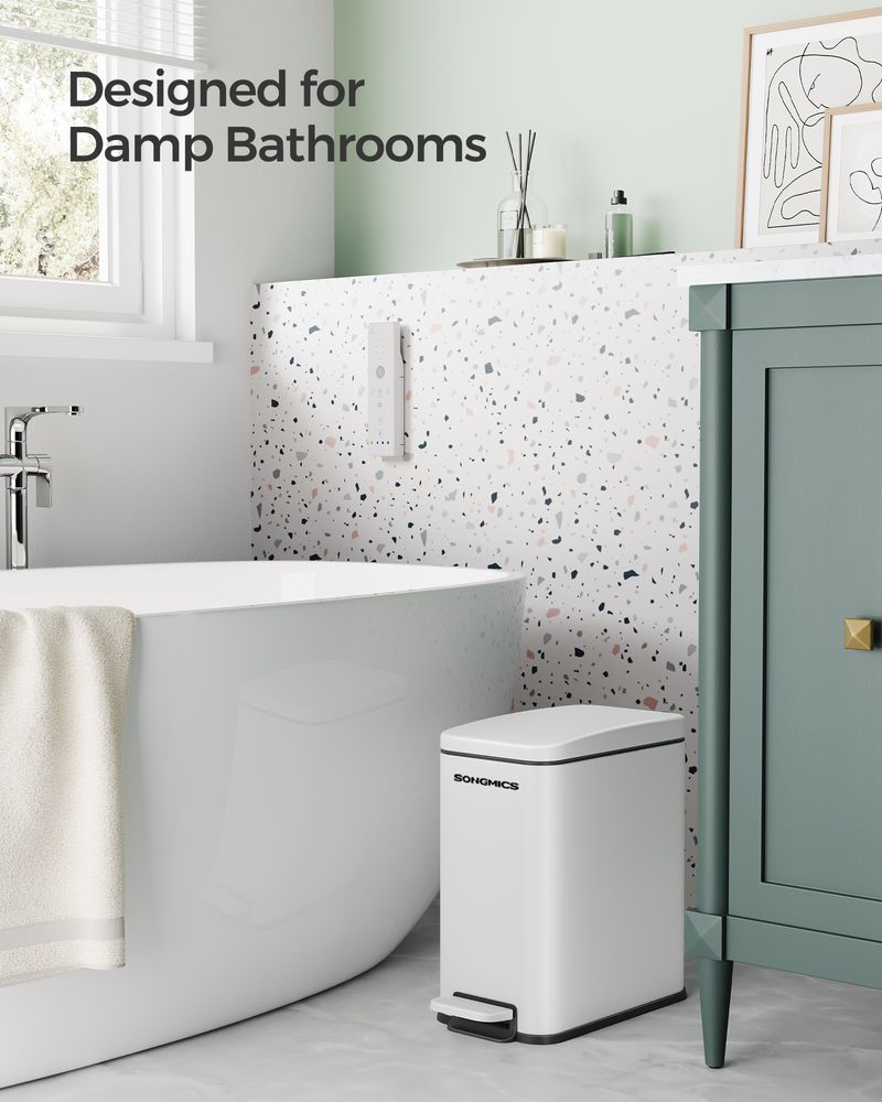 Small Trash Bin With Lid – Step Pedal – Slim Bathroom Design
